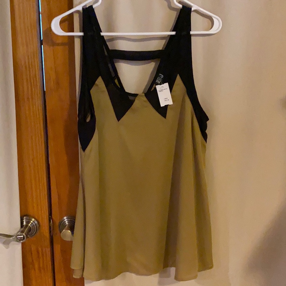 Very J size L NWT